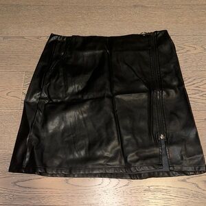 Leather skirt